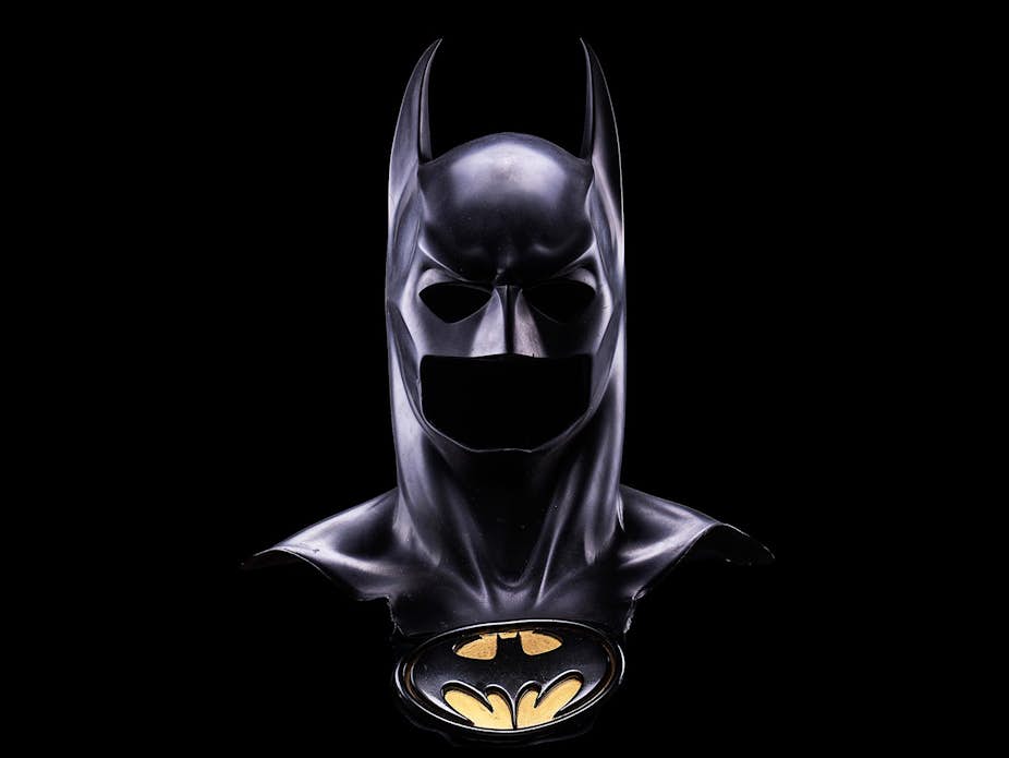 Batman Forever: original Batman cowl - Hampel Fine Art Auctions