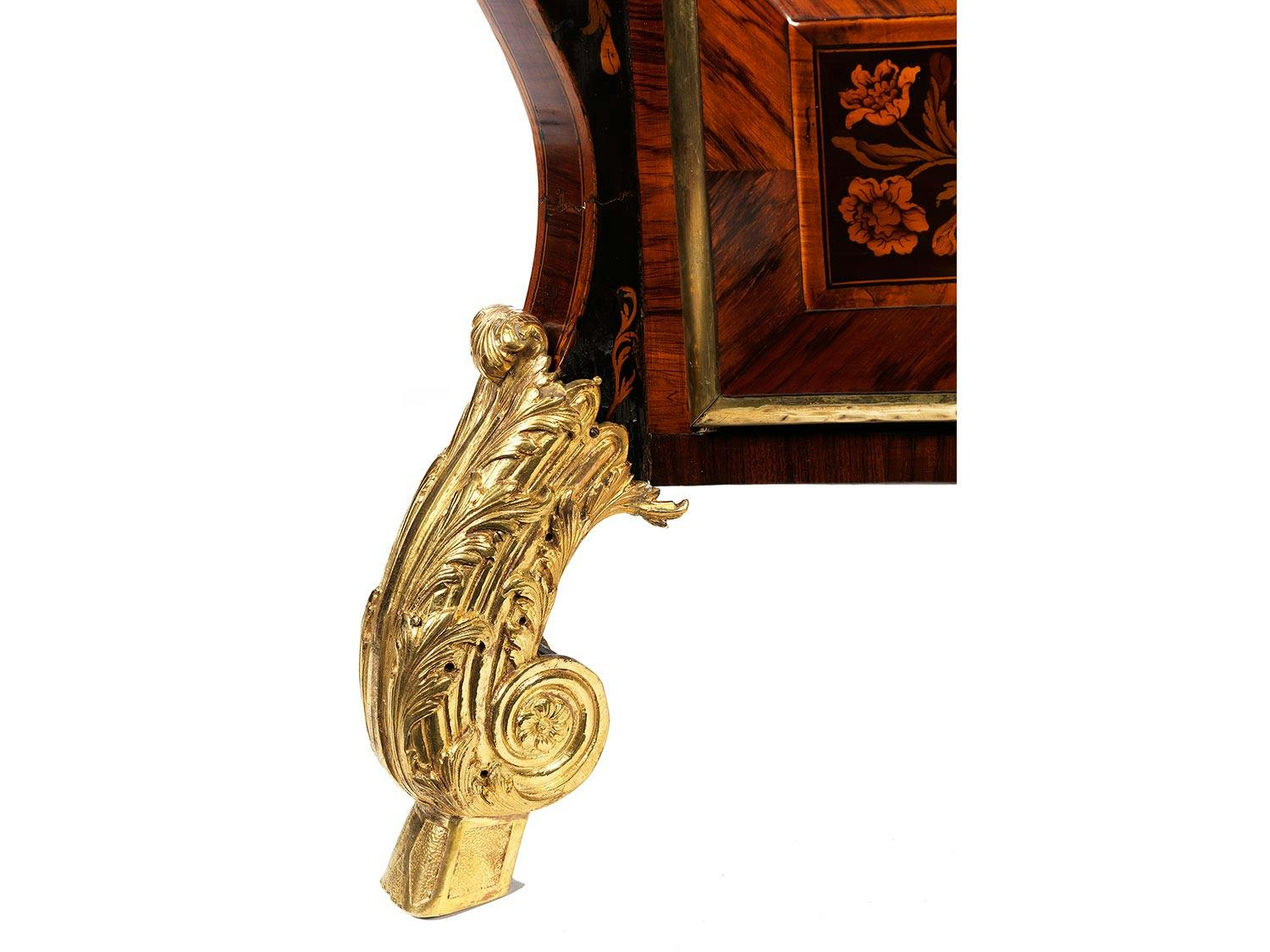 Detailabbildung: Régence-Kommode