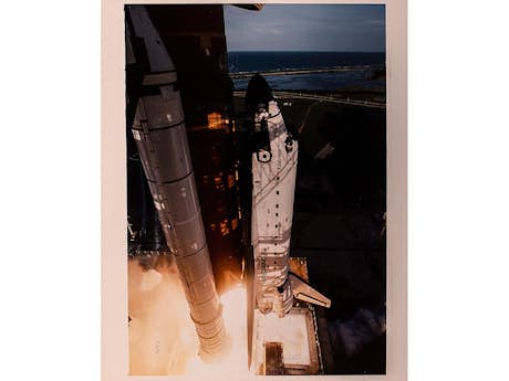 Space Shuttle 64 mission Nasa code KSC-94PC-1126