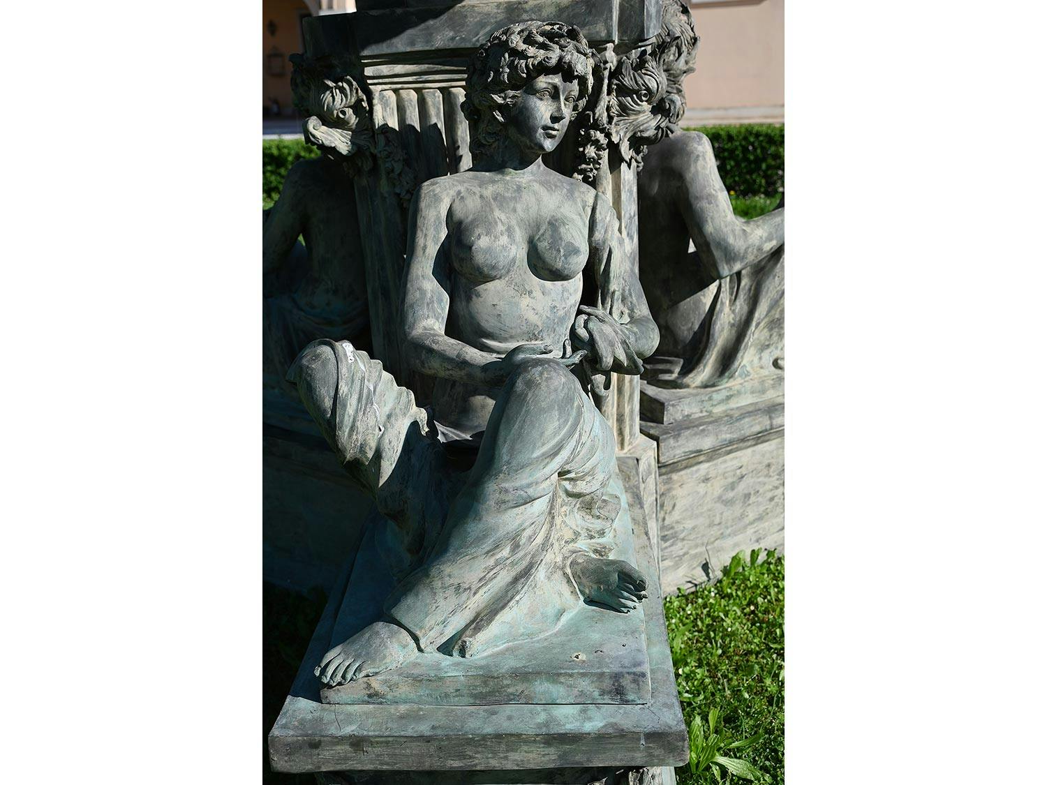 Detailabbildung: Großer Parkbrunnen
