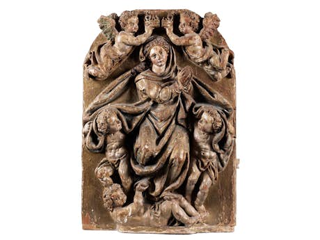 Relief mit Krönung Mariä