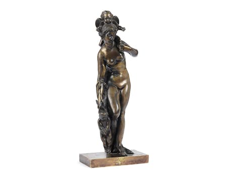 Bronzestatuette Venus mit Amoretten