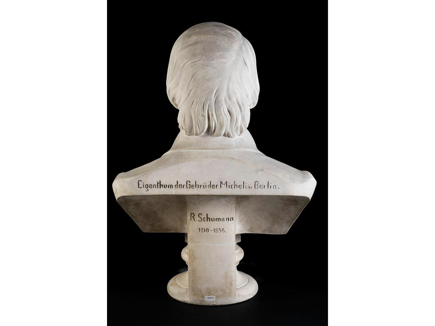 Detailabbildung: Büste von Robert Schumann (1810 – 1856)