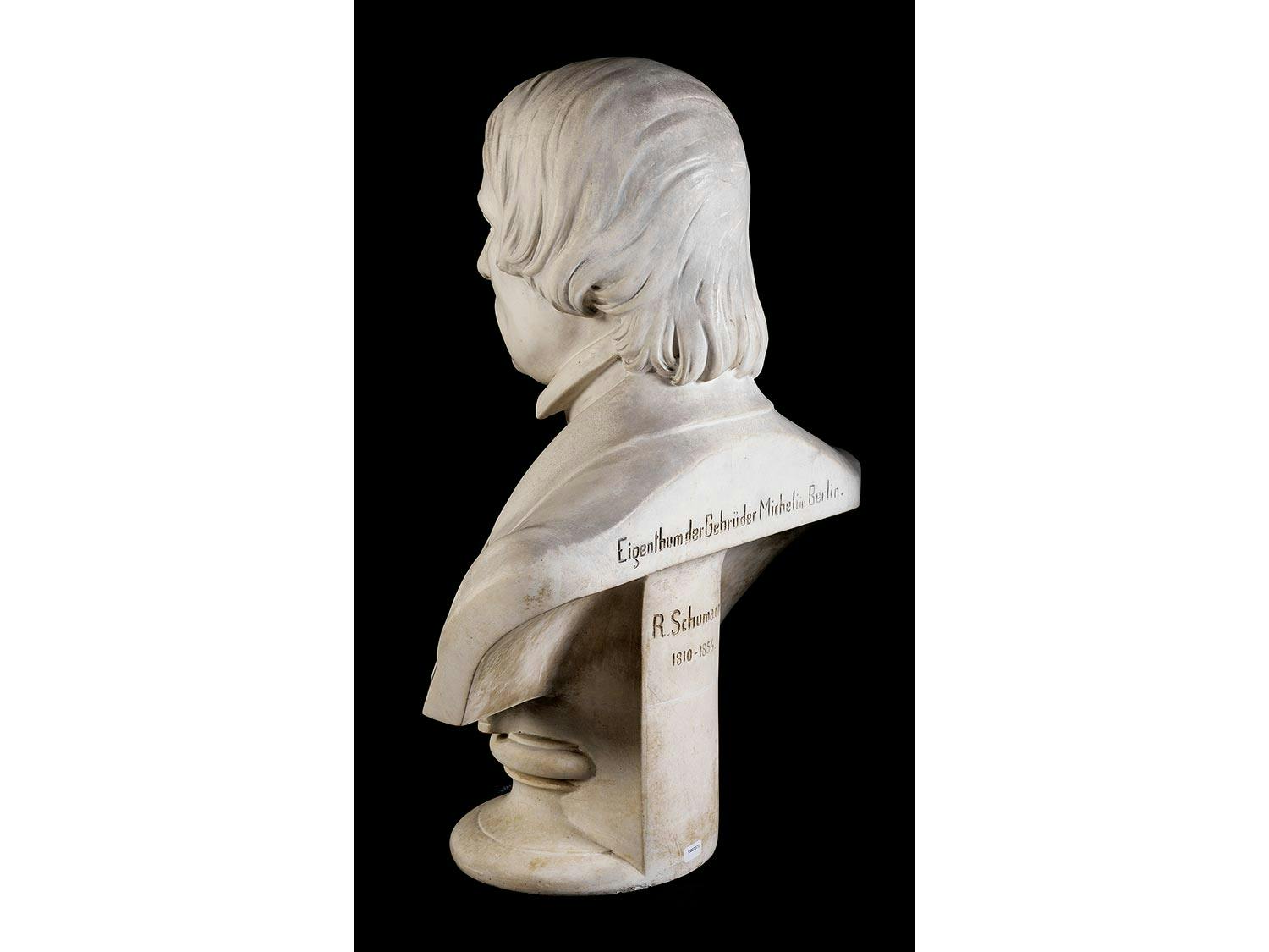 Detailabbildung: Büste von Robert Schumann (1810 – 1856)