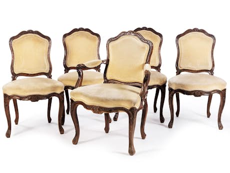 Fünf Louis XV-Stühle