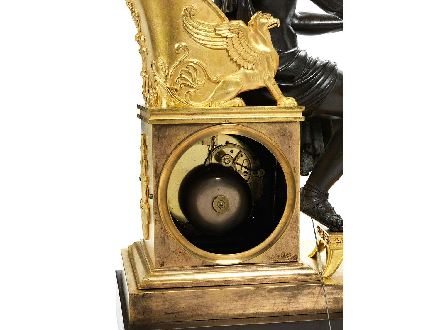 Detailabbildung: Große Empire-Pendule