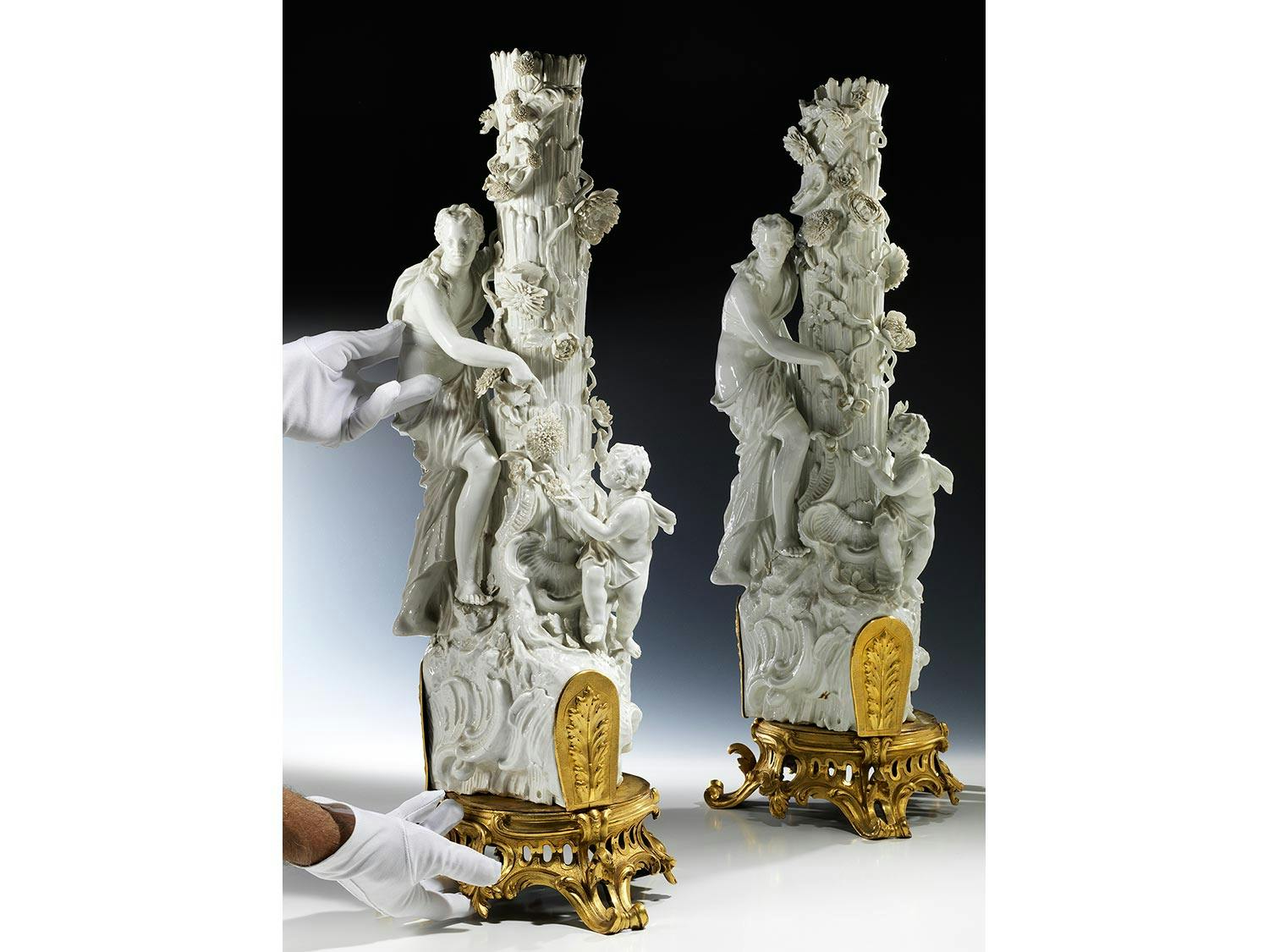 Detailabbildung: Paar seltene Porzellanobjekte