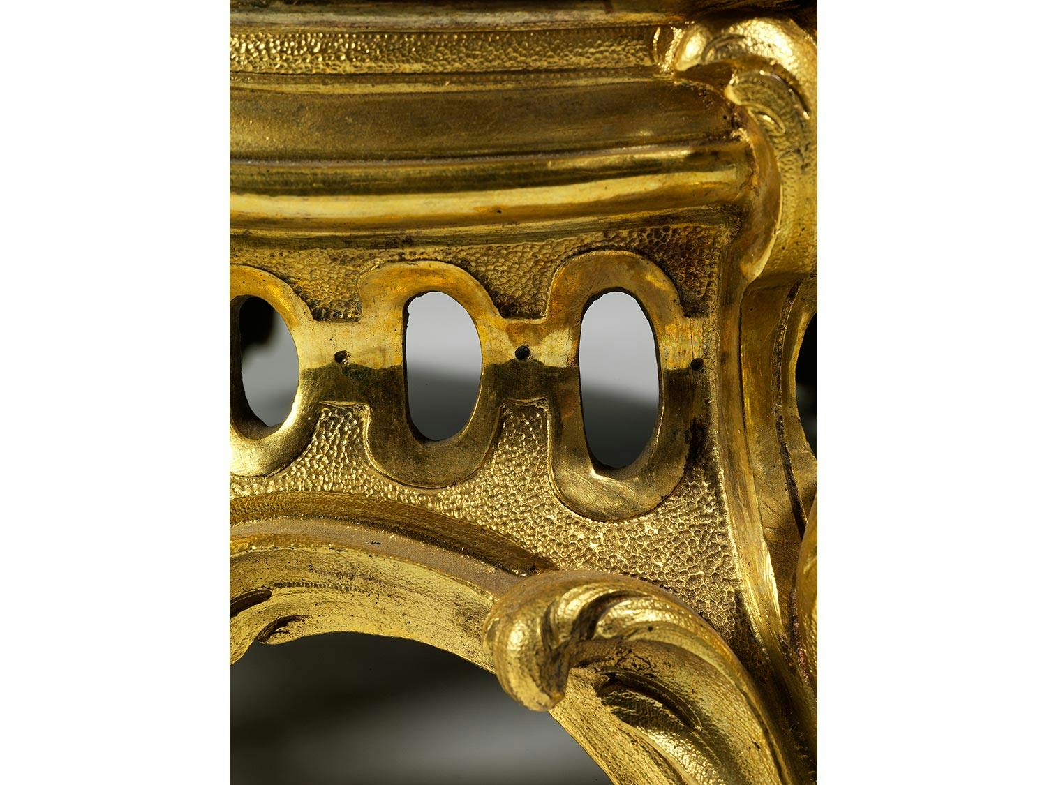 Detailabbildung: Paar seltene Porzellanobjekte