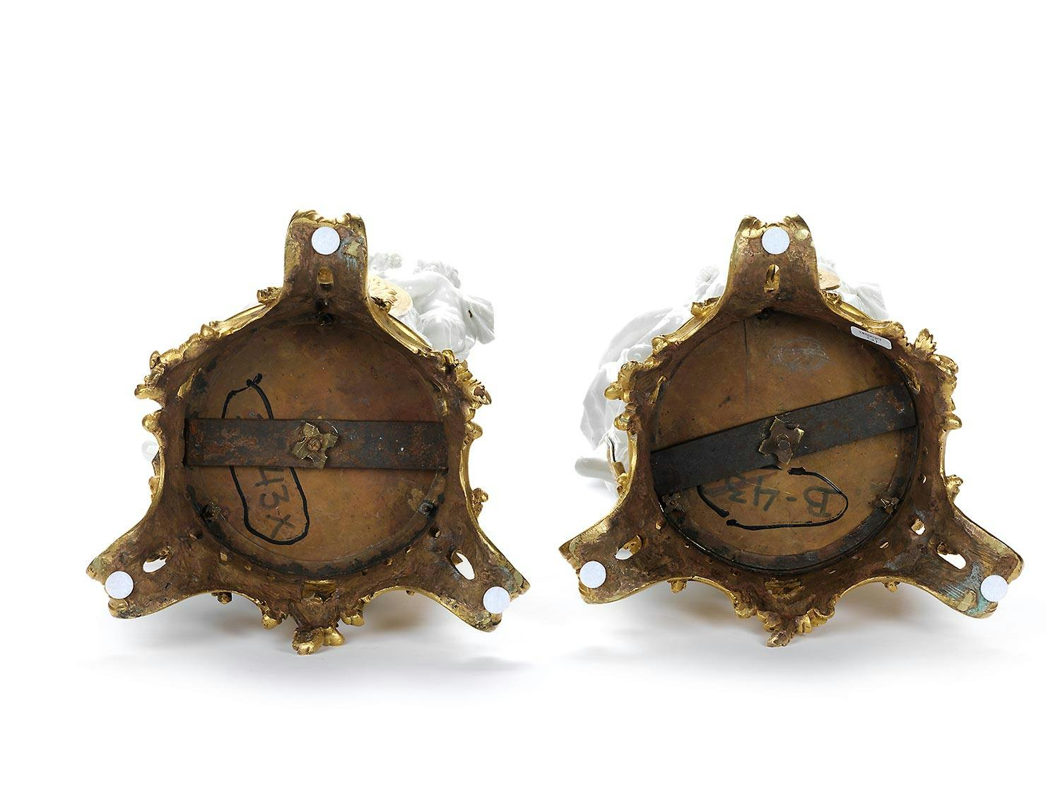 Detailabbildung: Paar seltene Porzellanobjekte