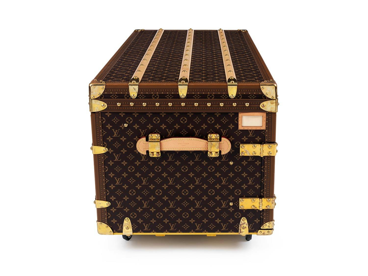 Detailabbildung: Louis Vuitton – Malle Courrier Tiroirs 2022