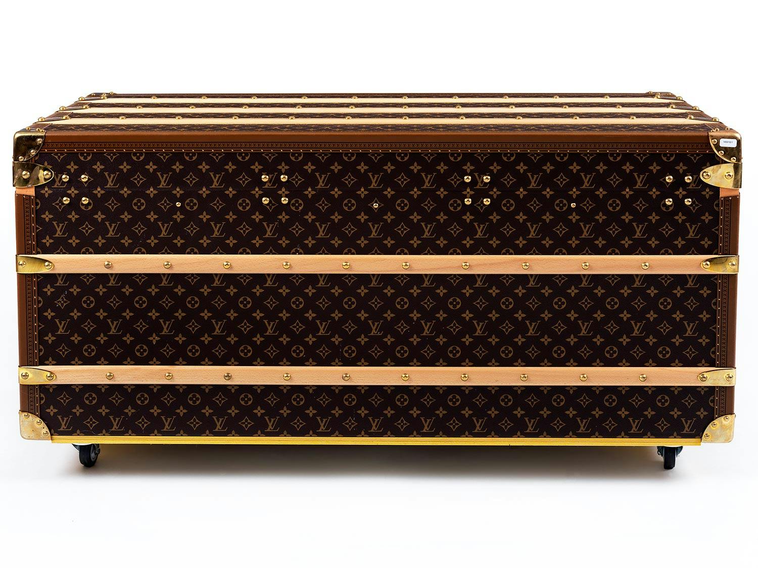 Detailabbildung: Louis Vuitton – Malle Courrier Tiroirs 2022