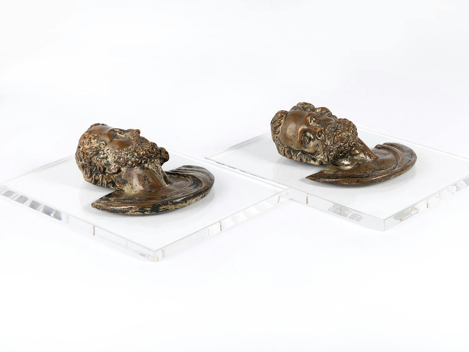 Detailabbildung: Paar Imperatorenköpfe