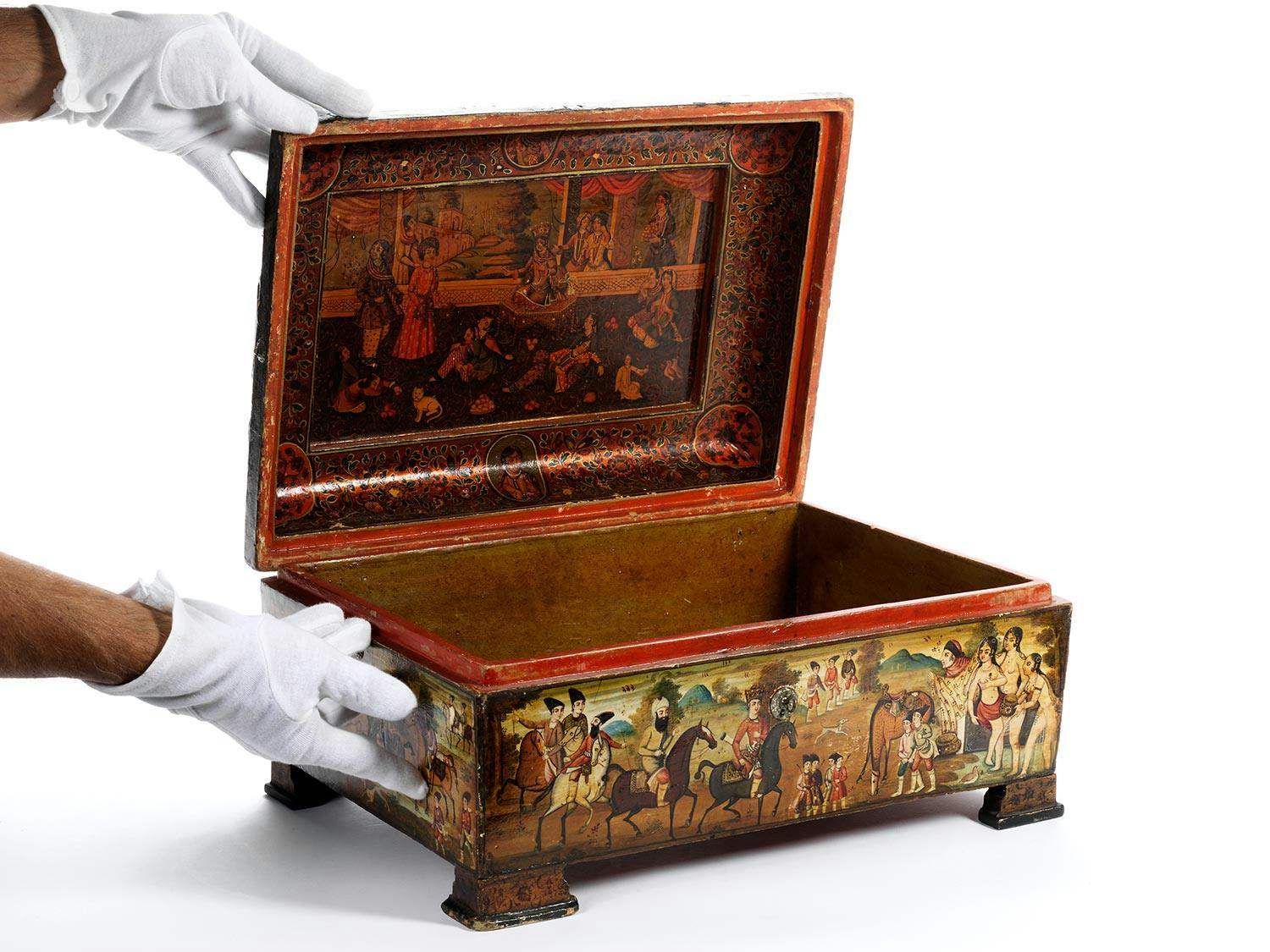 Detailabbildung: Seltene Quajar Schatulle