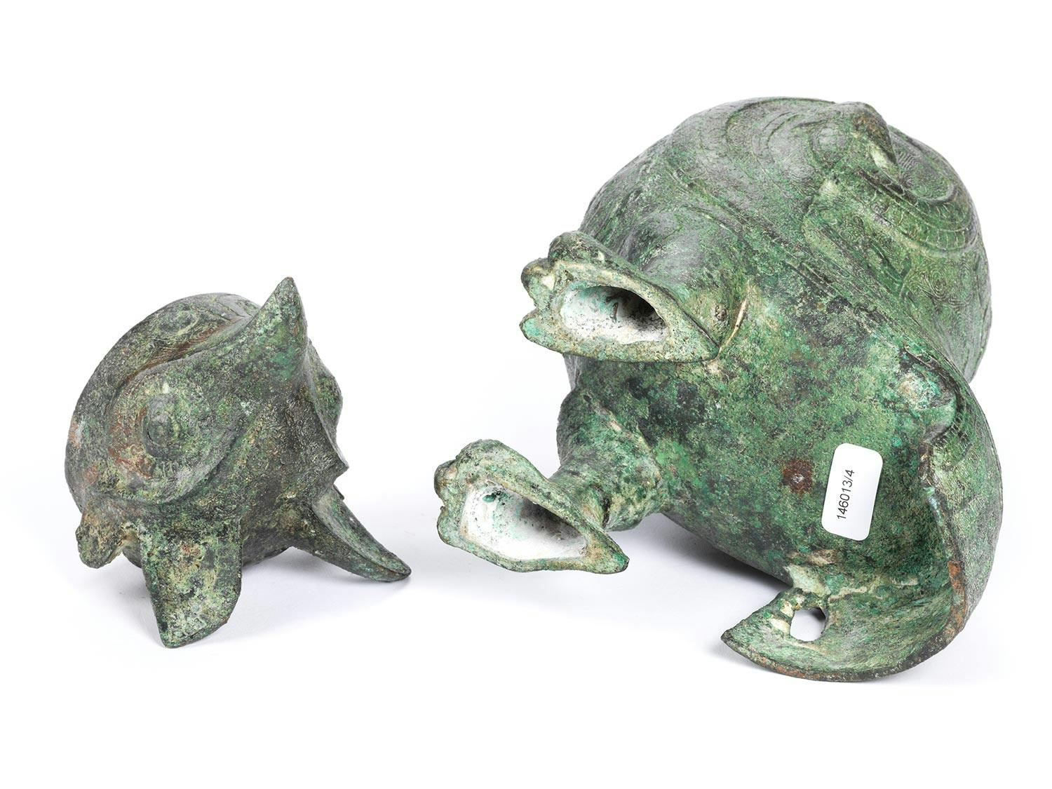 Detailabbildung: Rituelles Weingefäß in Gestalt einer Eule vom Typ Zun