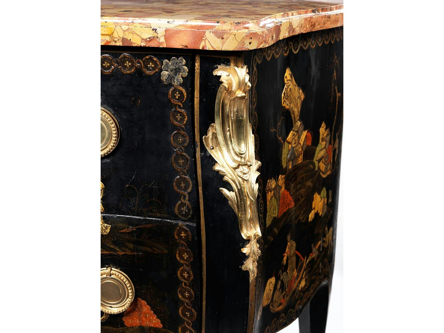 Detailabbildung: Louis XV-Kommode