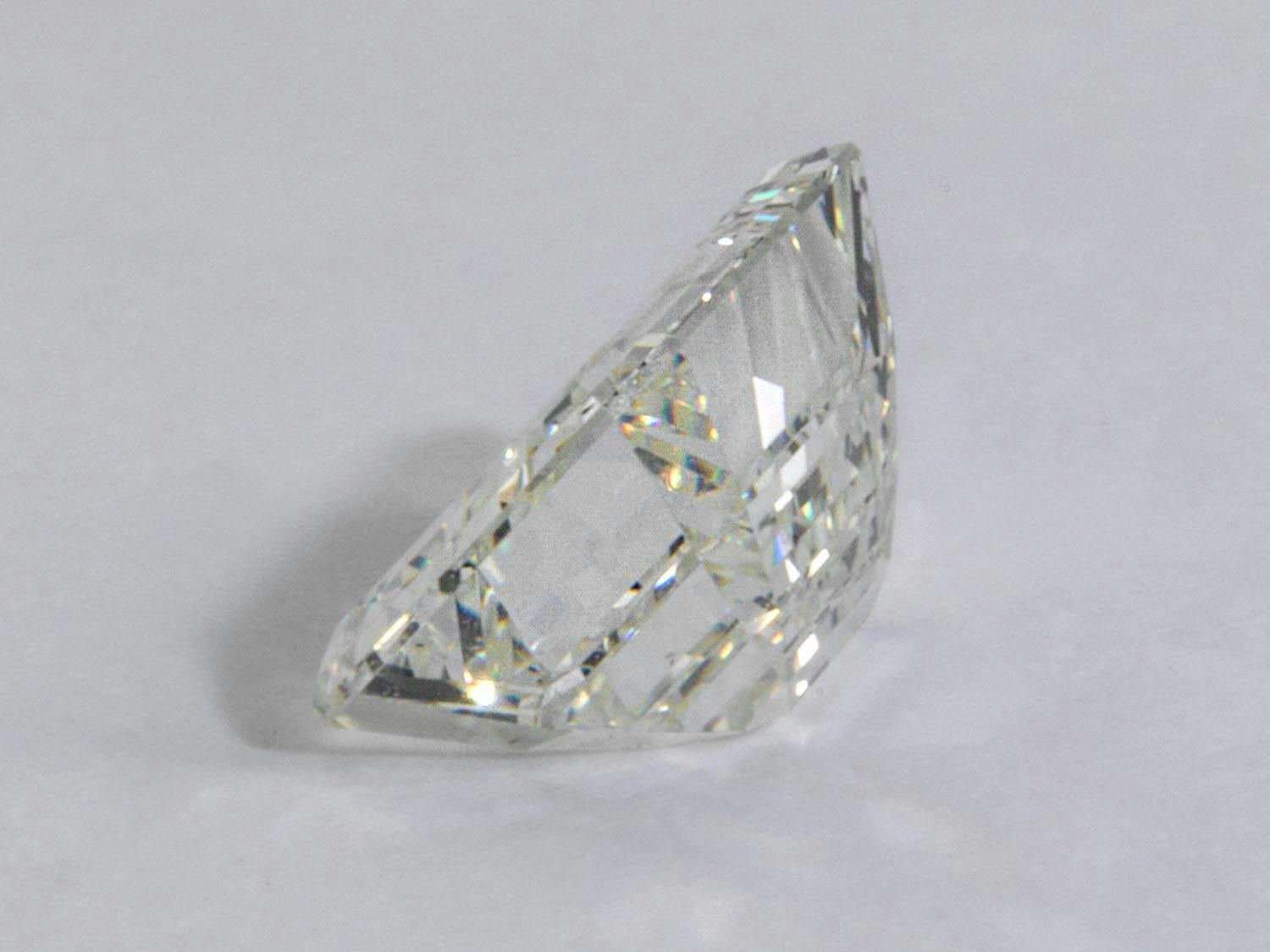 Detailabbildung: Loser Diamant im Smaragdschliff, 2,57 ct