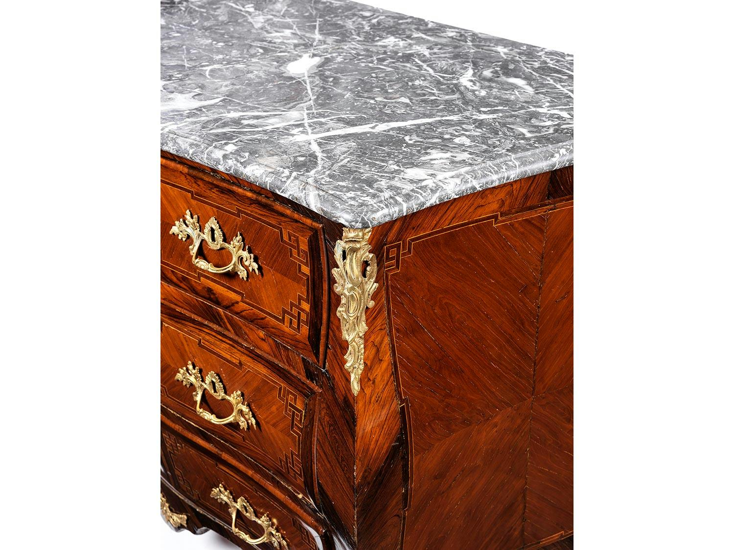 Detailabbildung: Louis XV-Kommode