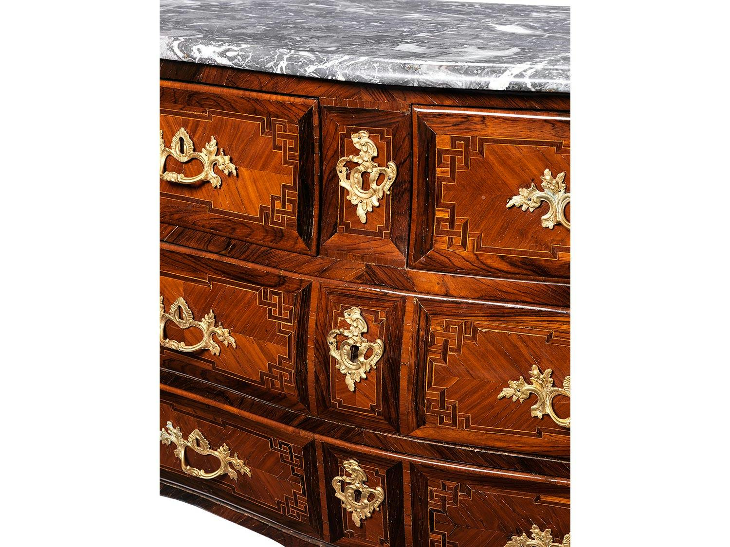 Detailabbildung: Louis XV-Kommode