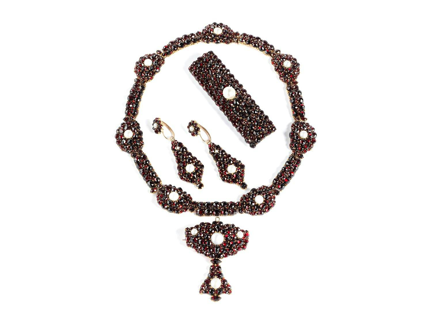 Antike Gold-Granat-Perl-Parure