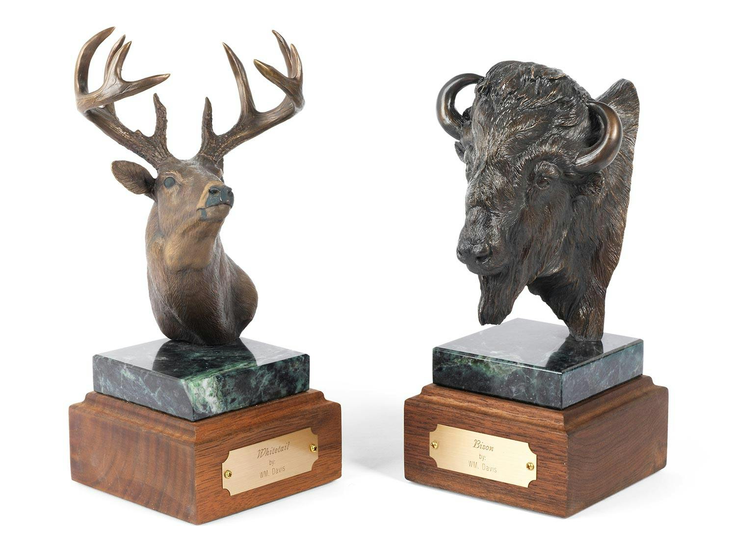 Paar Bronzeskulpturen