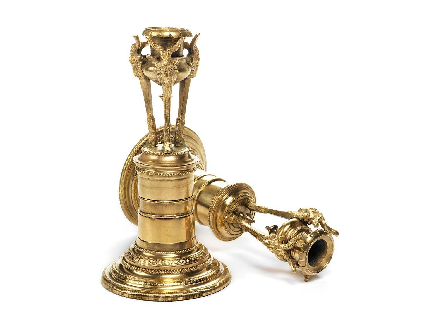 Paar Kerzenstöcke im Louis XVI-Stil