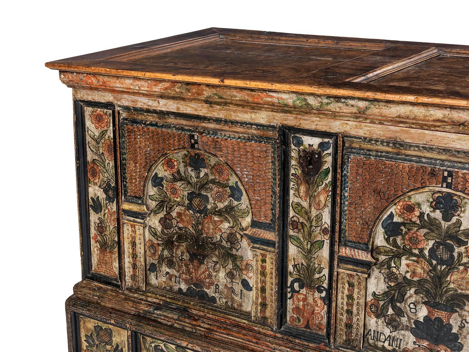 Detailabbildung: Tuxer Bauerntruhe