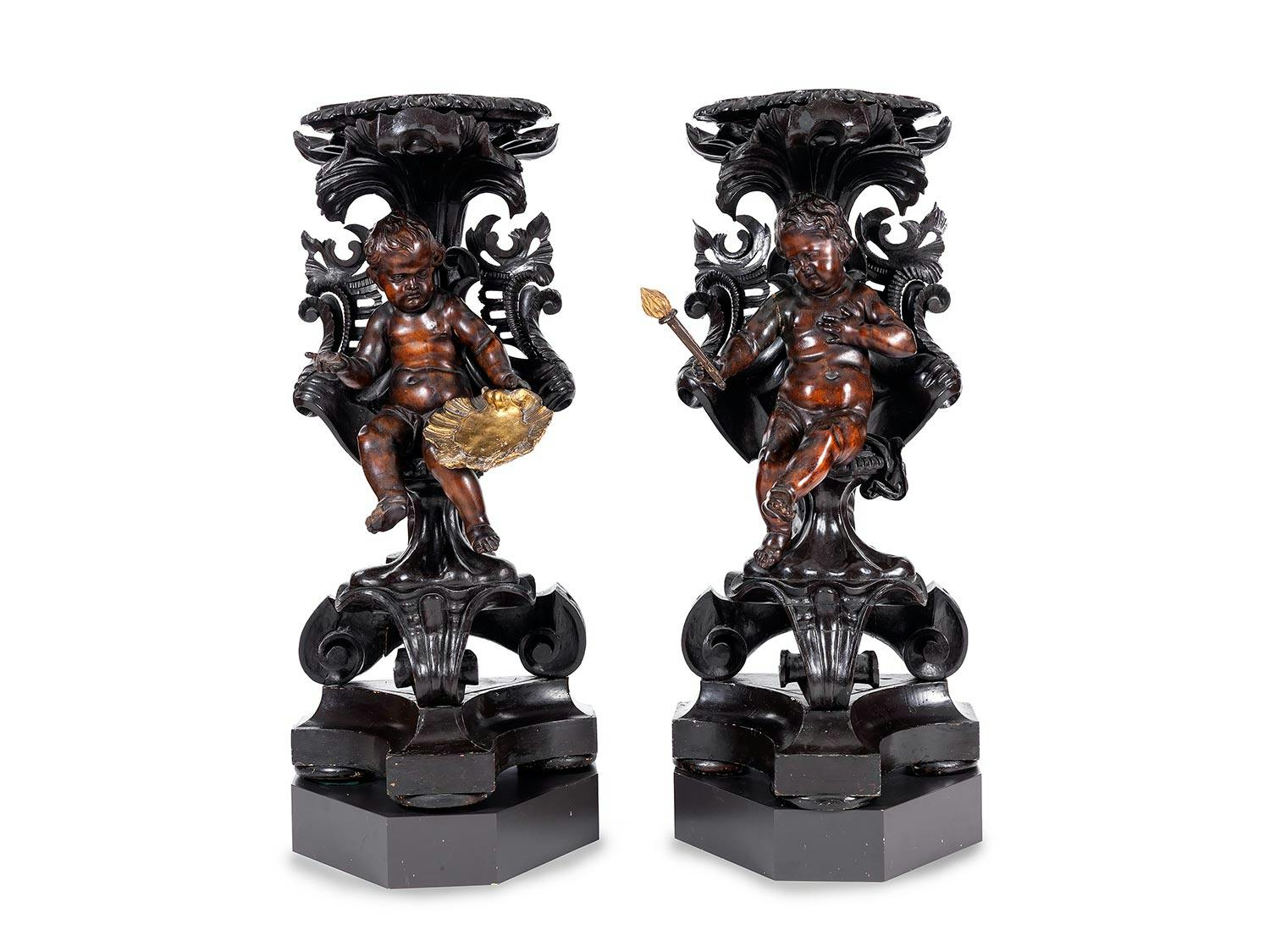 Paar figürliche Torchèren