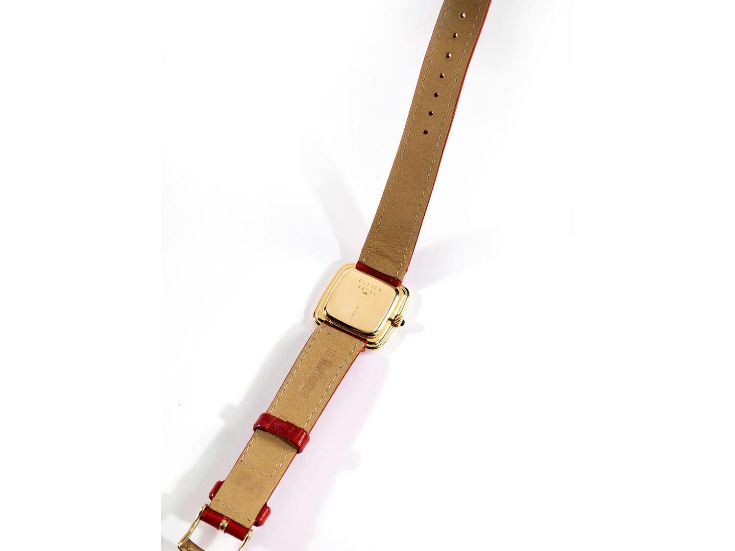 Detailabbildung: Goldene Damenuhr Baume & Mercier