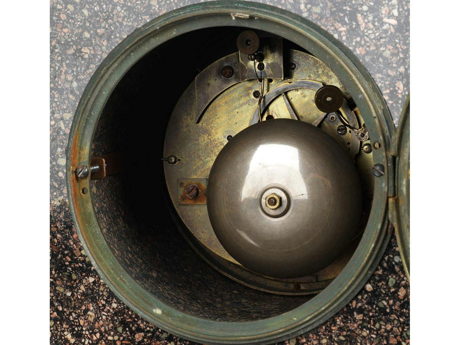 Detailabbildung: Französische Kaminuhr von Claude Galle (1759 – 1815)