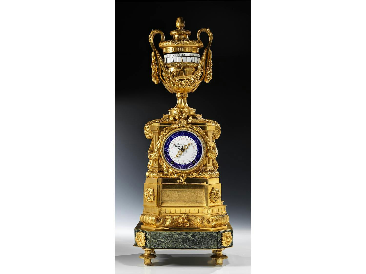 Detailabbildung: Außergewöhnliche große Salonuhr mit Kalender-Komplikation