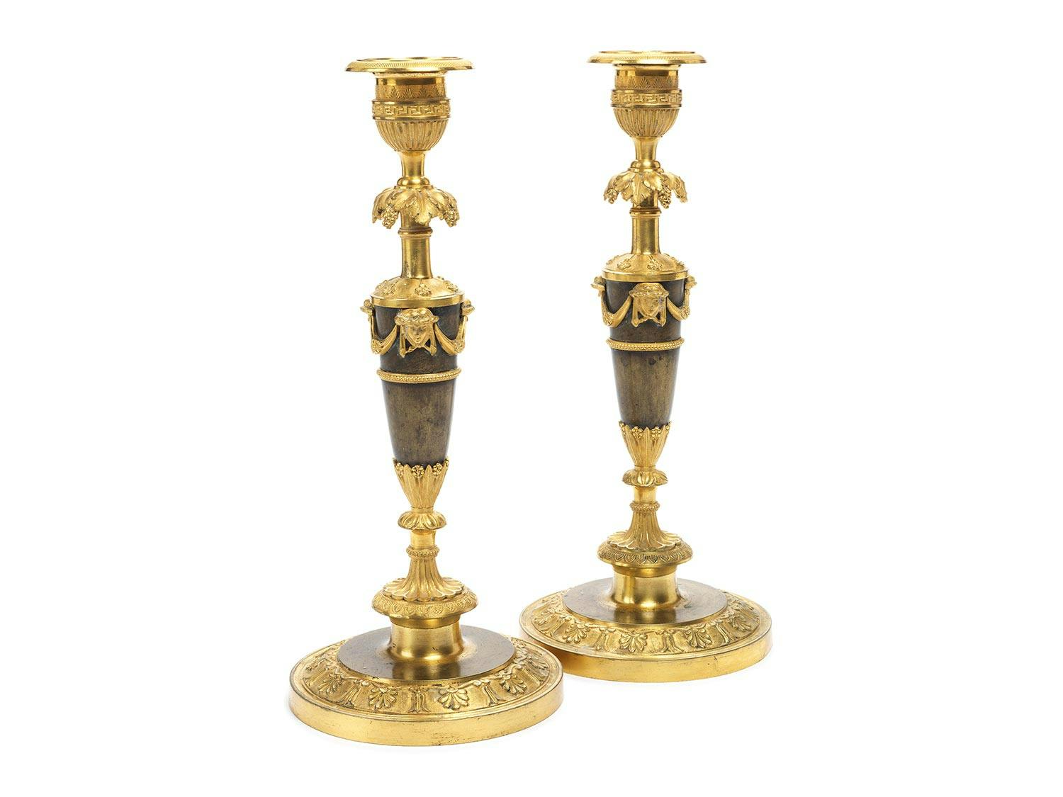 Detailabbildung: Paar frühklassizistische Kerzenleuchter
