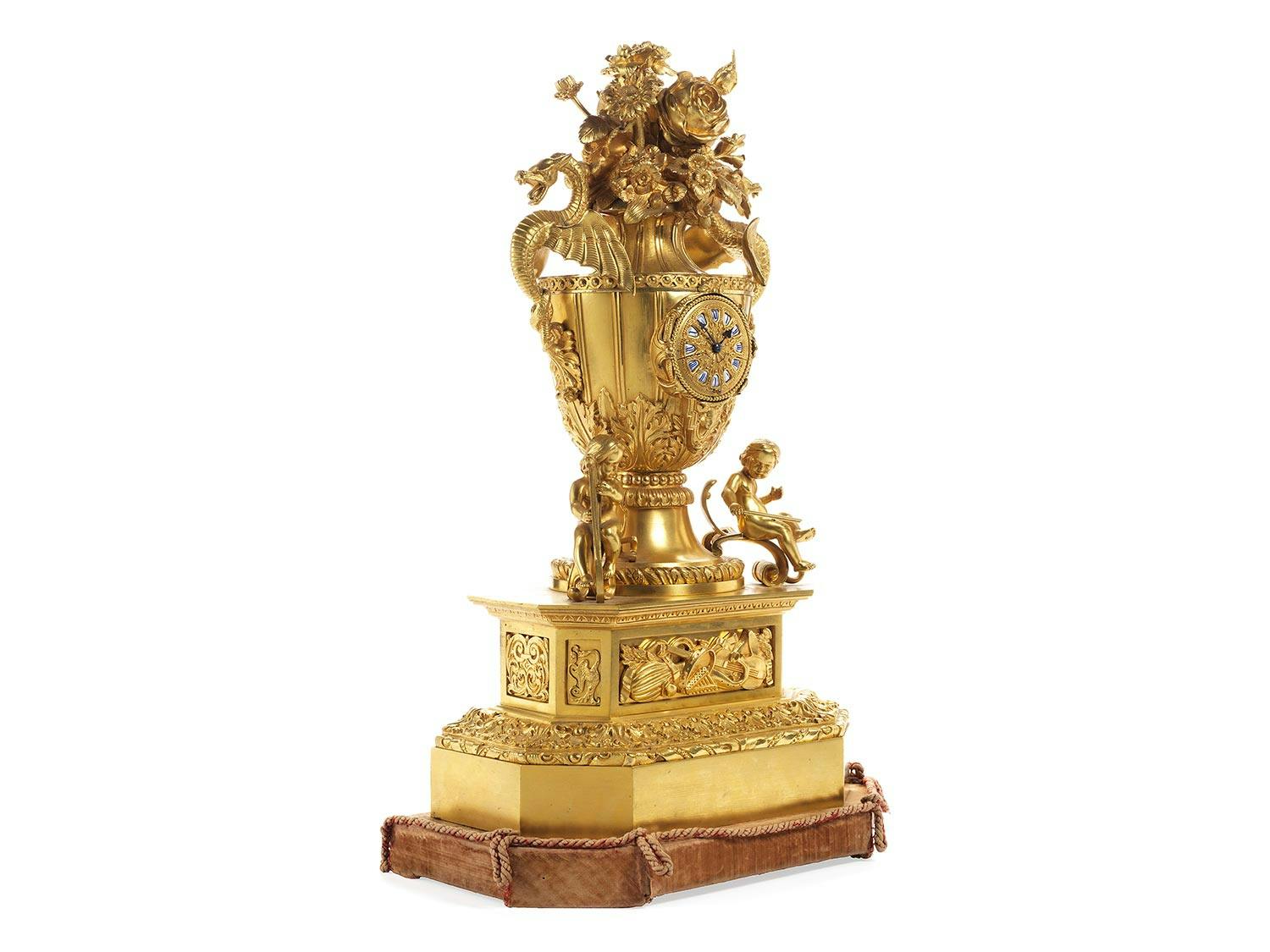 Detailabbildung: Repräsentative Napoleon III-Pendule