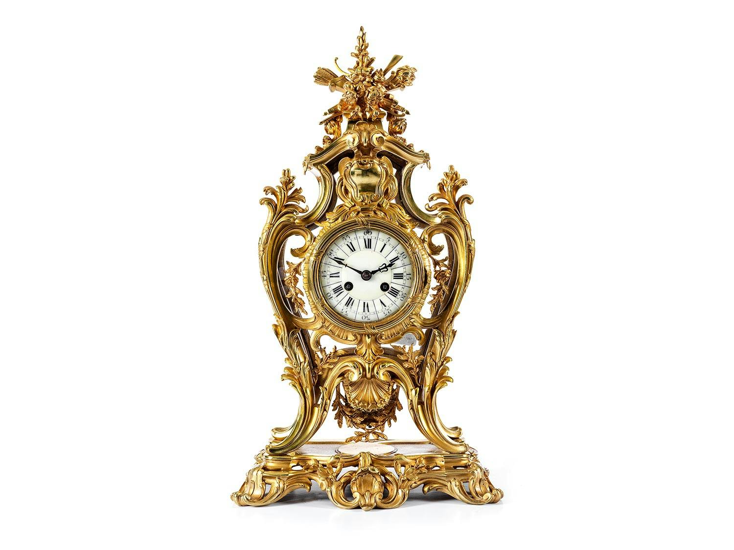 Pendule im Stil Louis XV