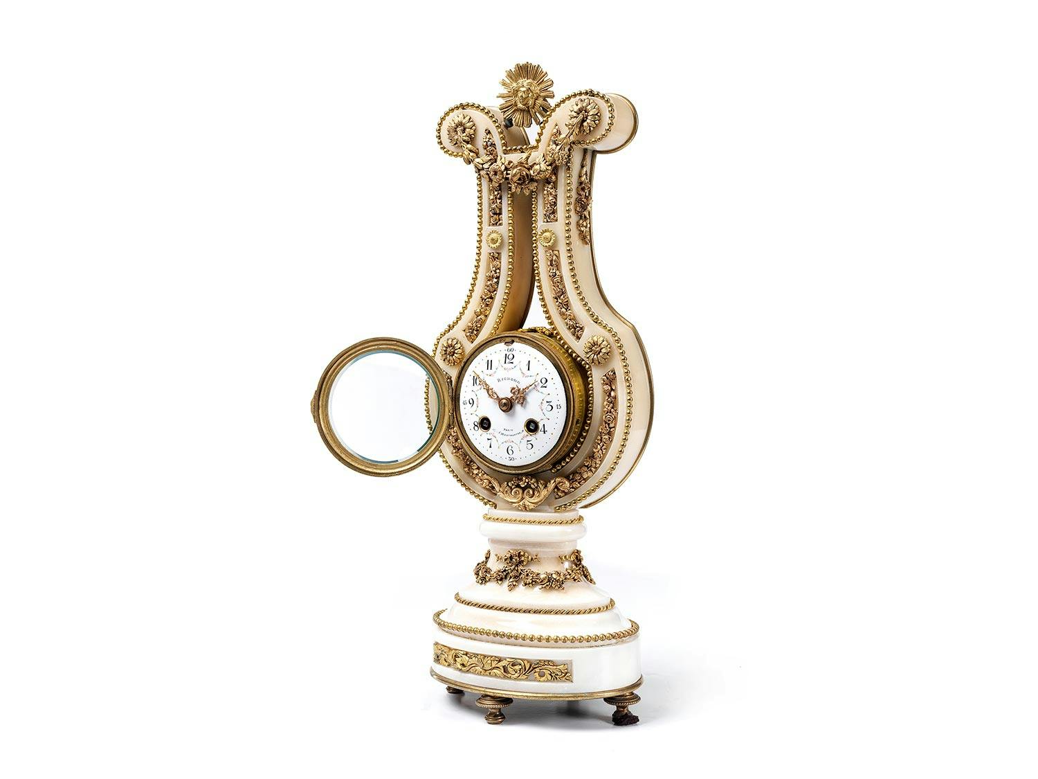 Detailabbildung: Pariser Lyrauhr