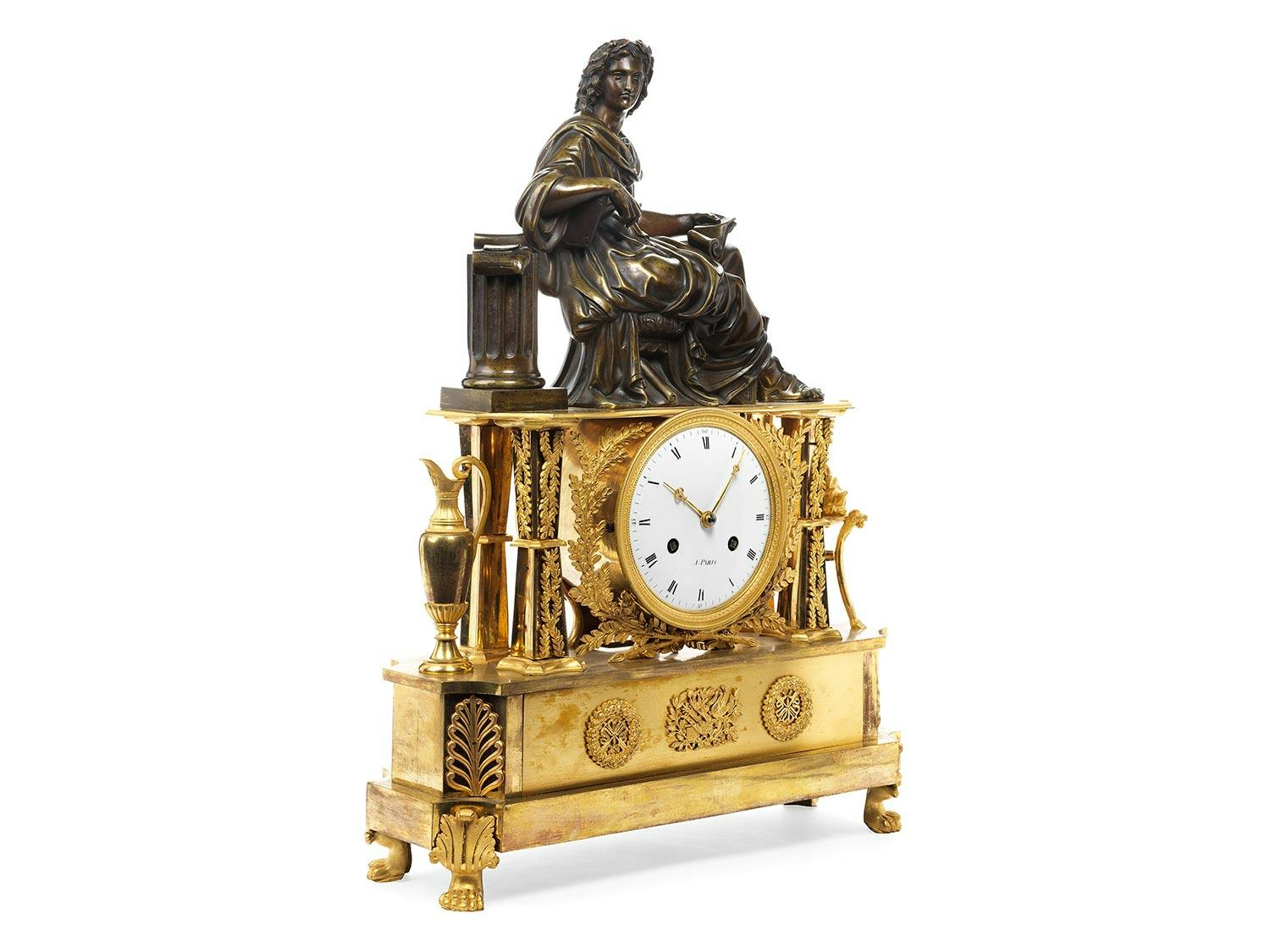 Detailabbildung: Französische Kaminuhr mit Bronzefigur einer antiken Dichtergestalt
