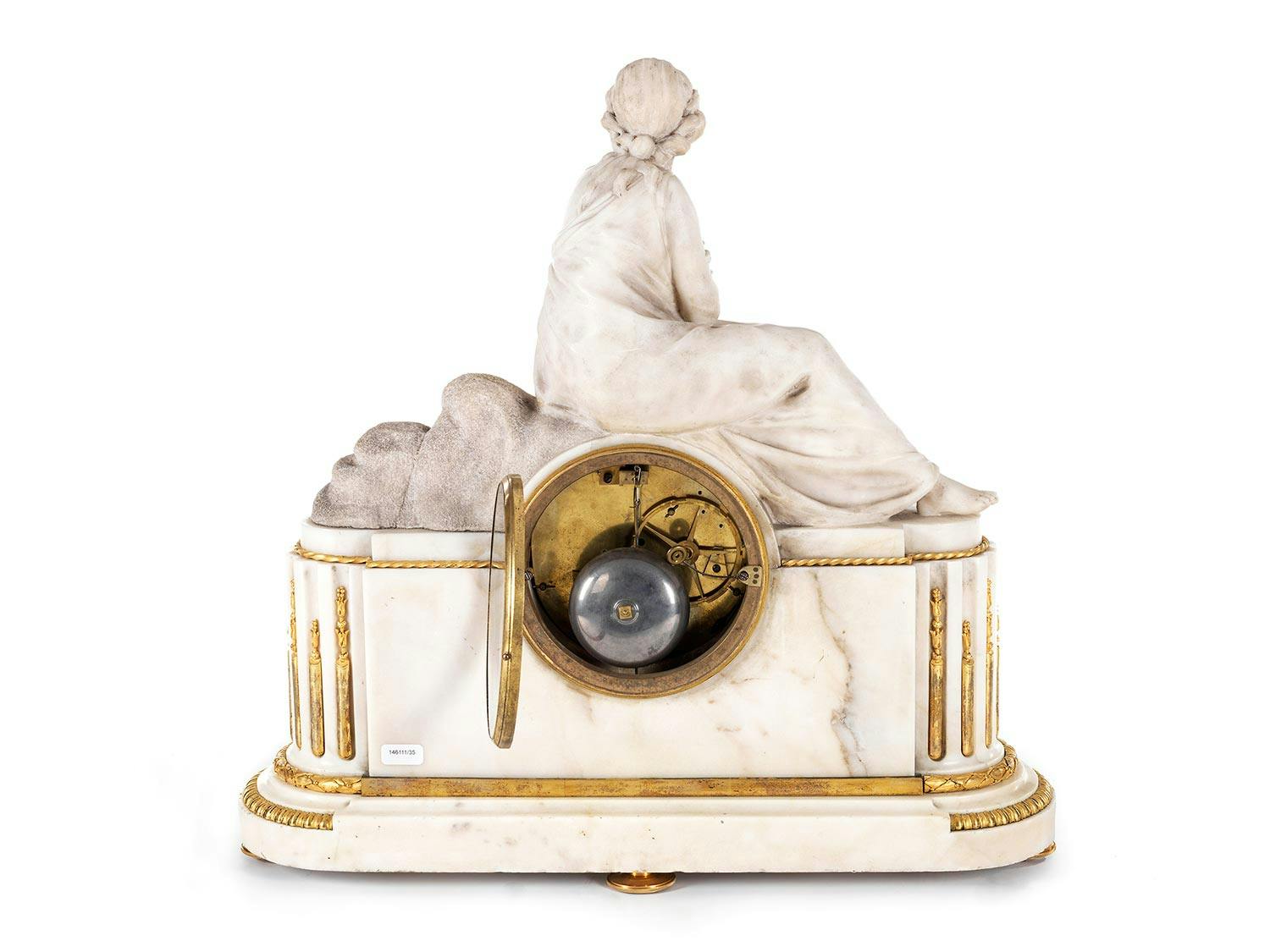 Detailabbildung: Pariser Marmor-Kaminuhr mit Skulptur und Werk von Oudin