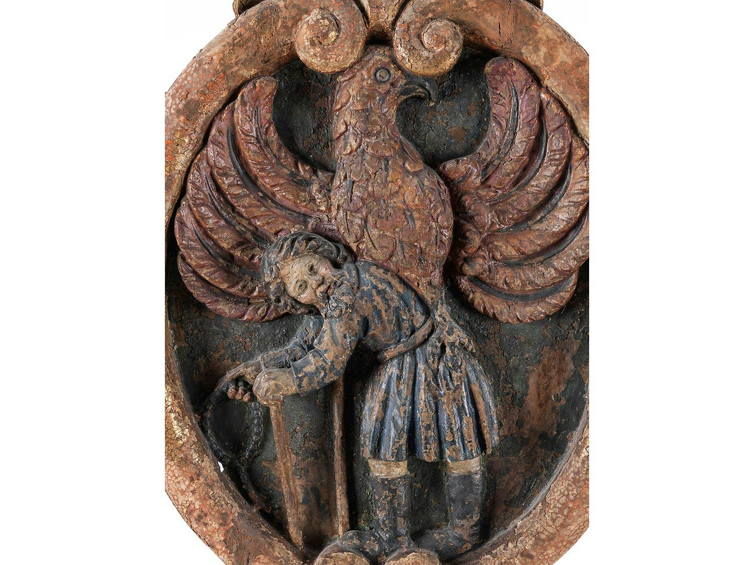 Detailabbildung: Zwei geschnitzte Wappen