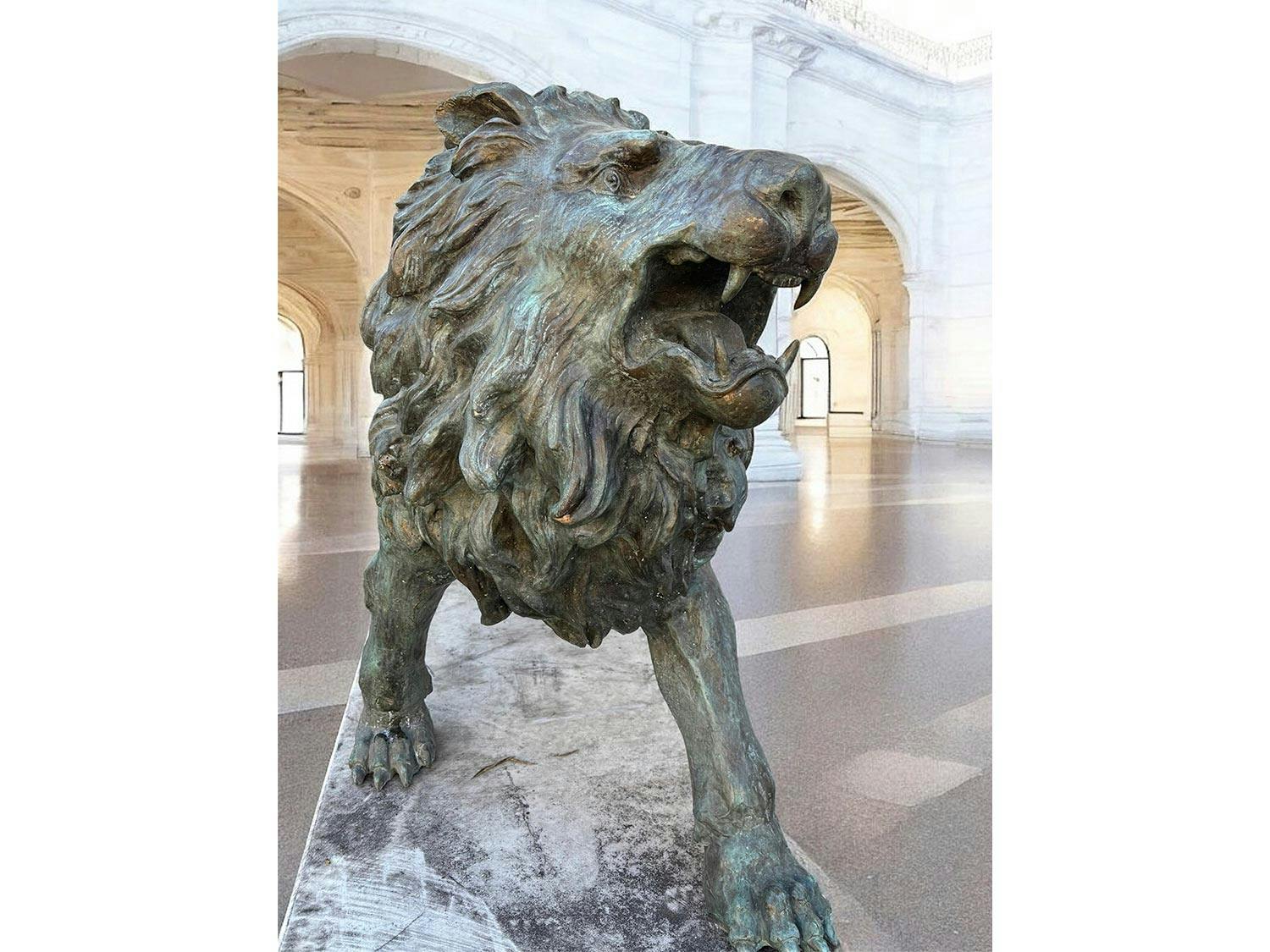 Detailabbildung: Paar repräsentative Löwen