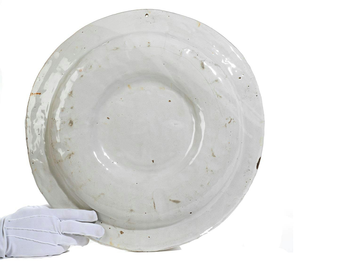 Detailabbildung: Große Majolika-Platte