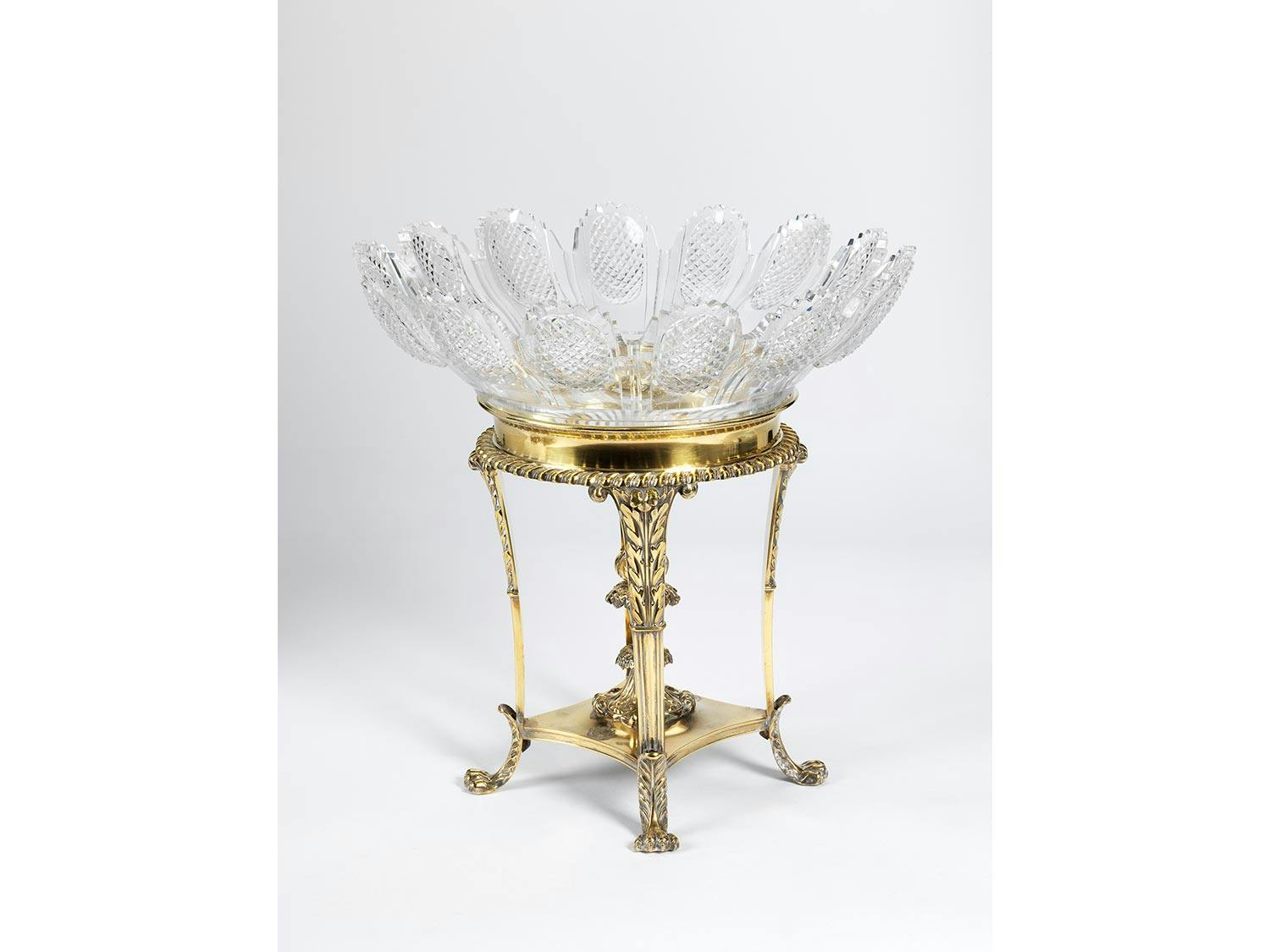 Detailabbildung: Englischer Tafelaufsatz des 19. Jahrhunderts