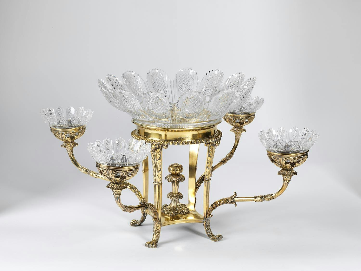 Detailabbildung: Englischer Tafelaufsatz des 19. Jahrhunderts