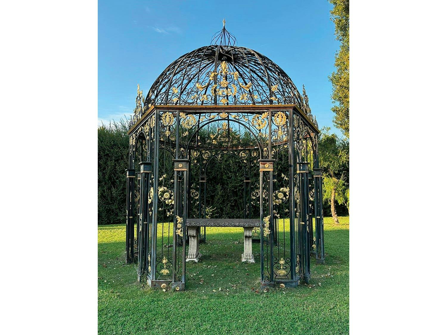Eleganter Pavillon
