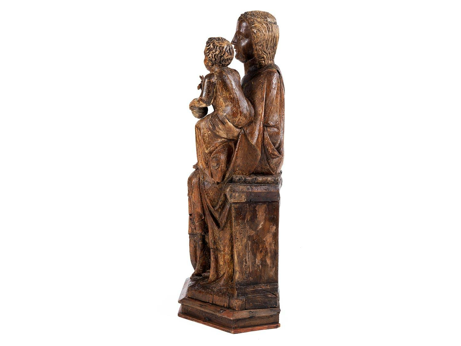 Detailabbildung: Frühgotische thronende Madonna mit Kind