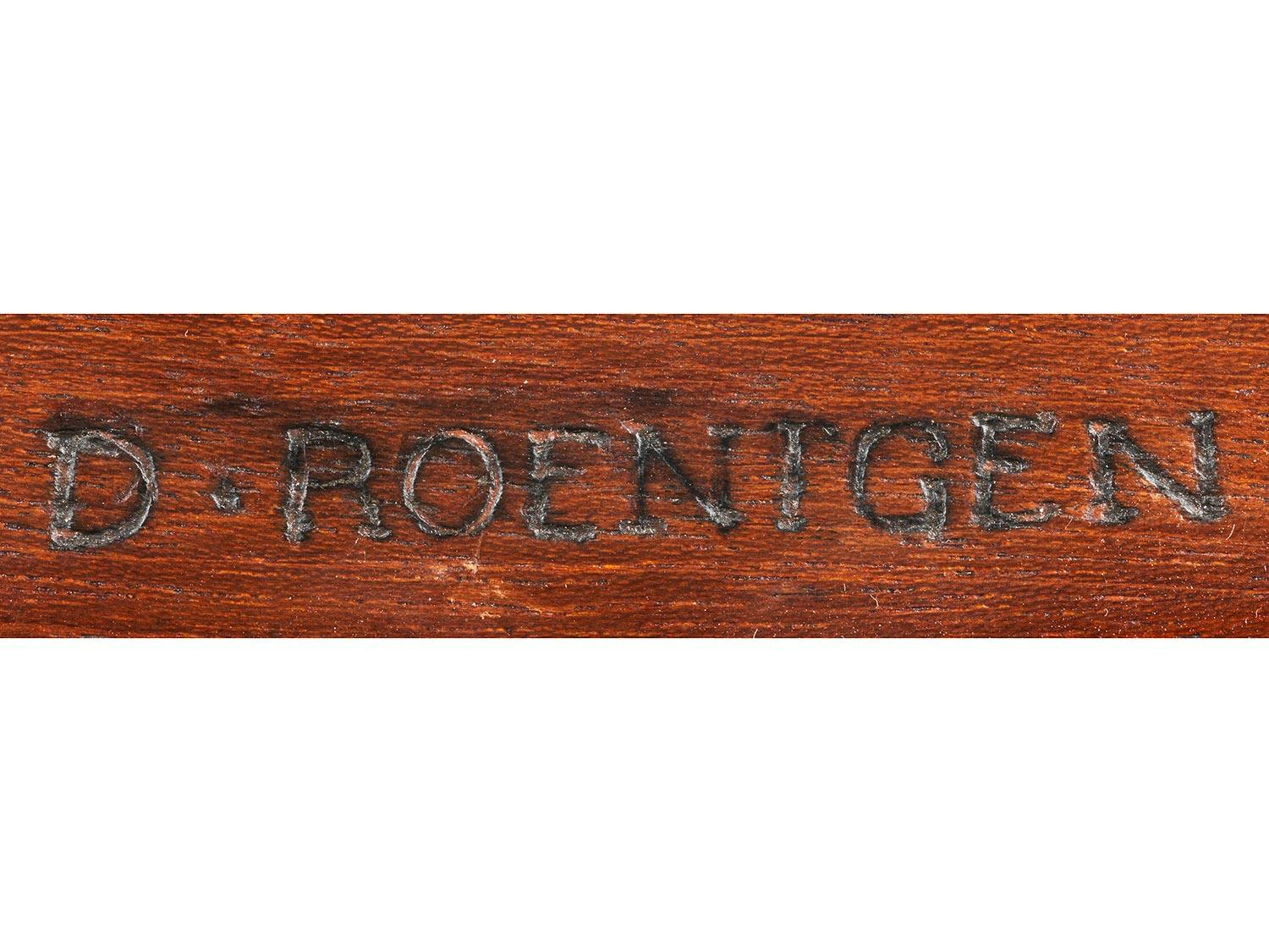 Detailabbildung: Seltener Roentgen-Tafelaufsatz