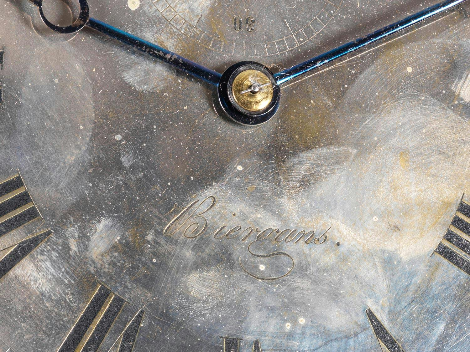 Detailabbildung: Höfische Standuhr