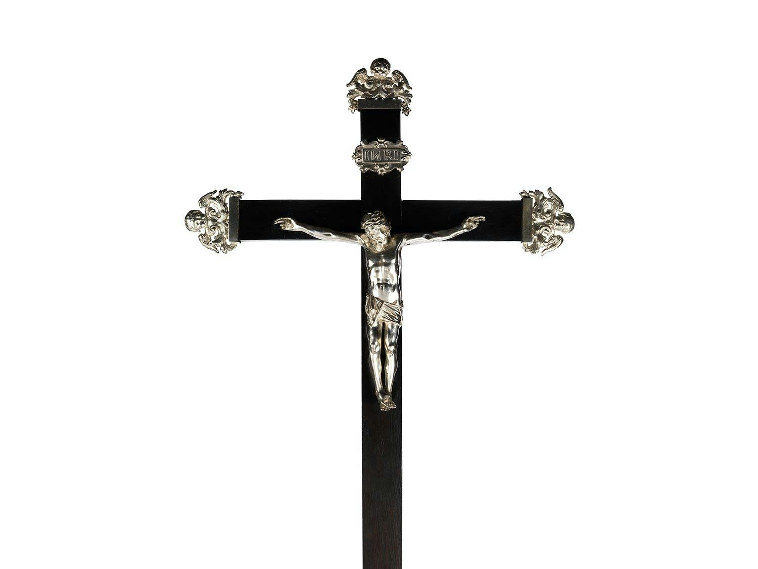 Detailabbildung: Altarkreuz mit Silberkorpus