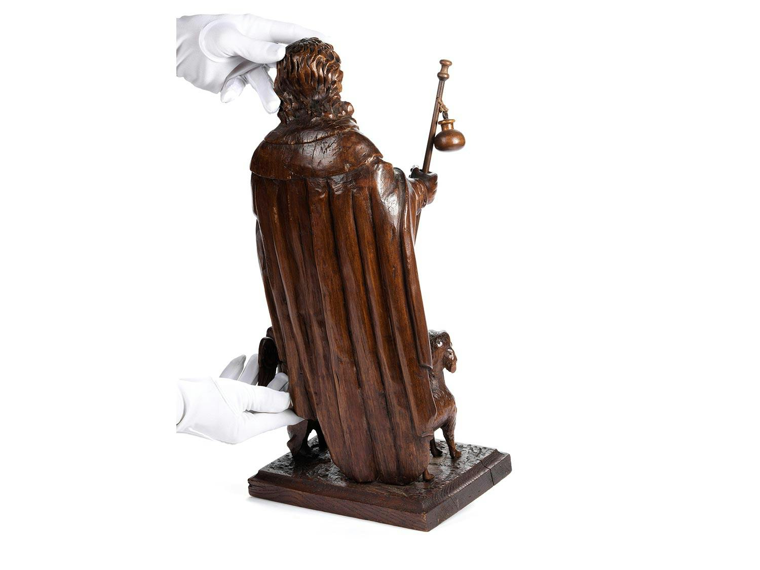 Detailabbildung: Flämische Schnitzfigur des Heiligen Rochus