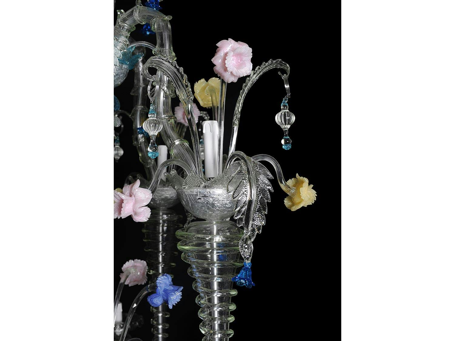 Detailabbildung: Großer imposanter Murano-Kronleuchter