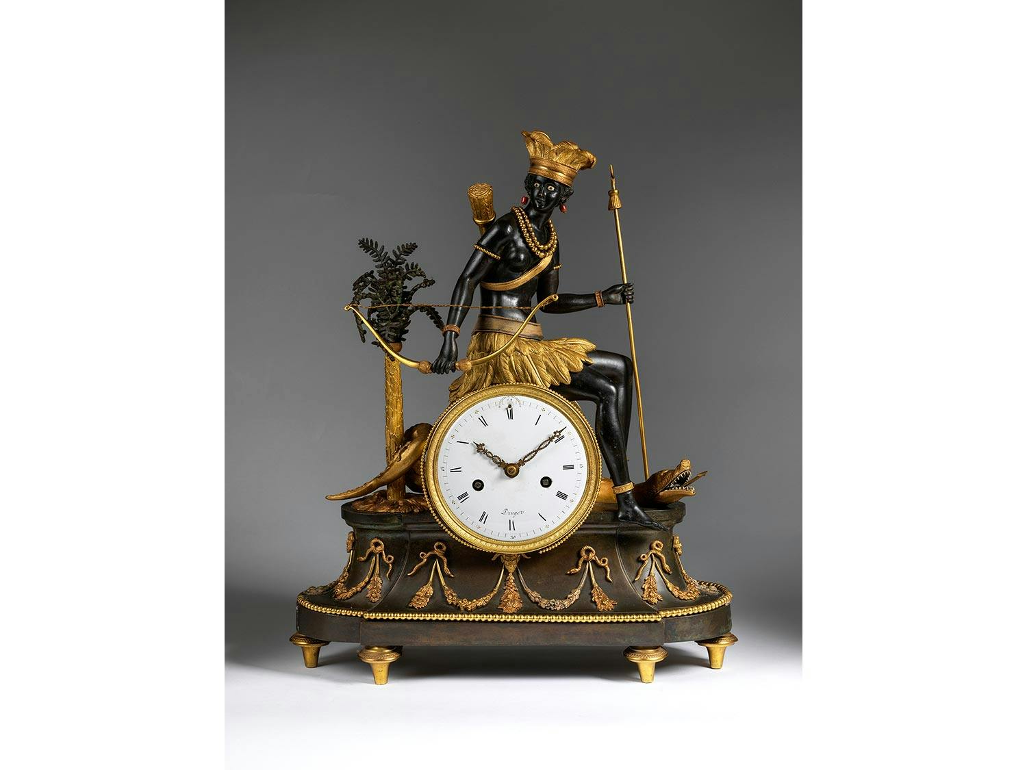 Detailabbildung: Directoire-Kaminuhr mit edler Wilden