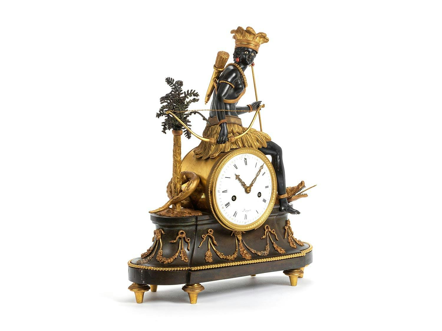 Detailabbildung: Directoire-Kaminuhr mit edler Wilden